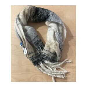Old Navy Brushed Scarf Soft Unisex Multicolor One Size-NWT